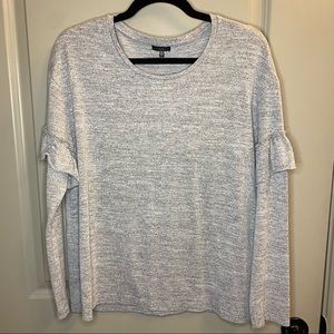 Long sleeve Top with ruffle details